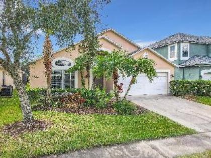 Cristine's Seasons Vacation Home - image 6