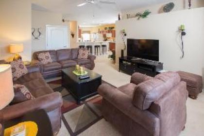 Ken's West Haven Vacation Home - image 3