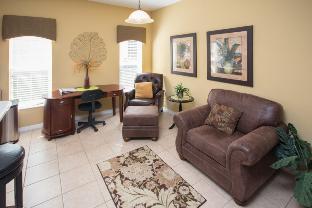 Ken's West Haven Vacation Home - image 5