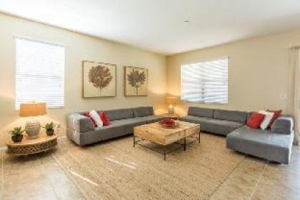 Luxury Champions Gates Vacation Home - image 15