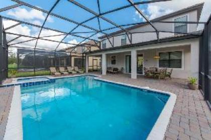 Luxury Champions Gates Vacation Home - image 17