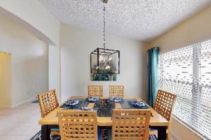 William's Lake Berkley Resort Vacation Home - image 14
