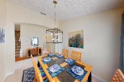 William's Lake Berkley Resort Vacation Home - image 6