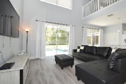 Hideaway Dream - image 3