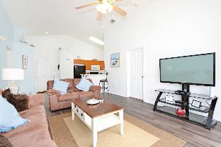 Langham Villa - image 2