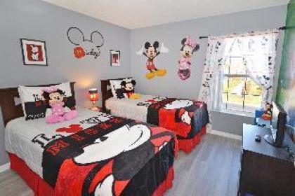 Mickeys Vero Paradise - image 6