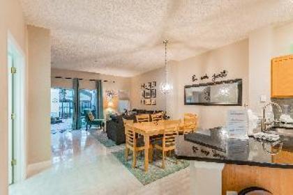 Pompano Place - image 8