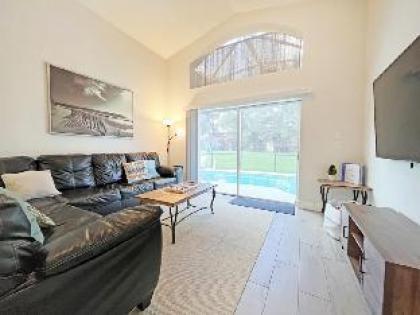 Sunshine Villa - image 12
