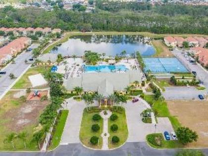 Majestic Retreat - image 19