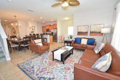 Majestic Retreat - image 3