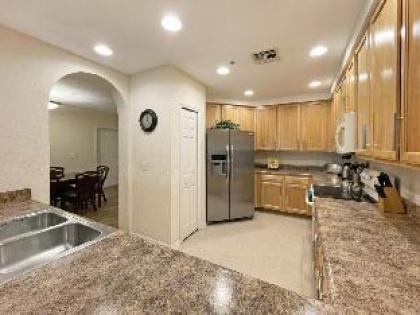 Caribe Condo - image 4