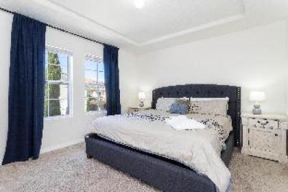 Great Family Home near Disney private pool Solterra Resort. - image 13