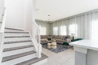 Great Family Home near Disney private pool - image 12