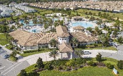 Great Family Home near Disney private pool at Champions Gate Resort. - image 3