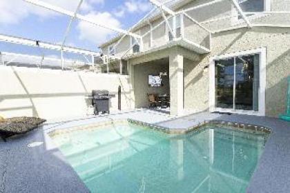 Great Family Home near Disney private pool at Champions Gate Resort. - image 6