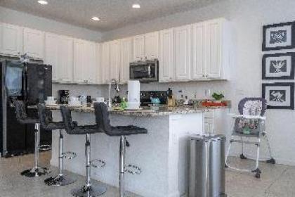 Great Family Home near Disney private pool Bellavida Resort. - image 15
