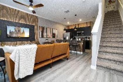 Amazing 3br Home near Disney - The Hub at Westside - image 6