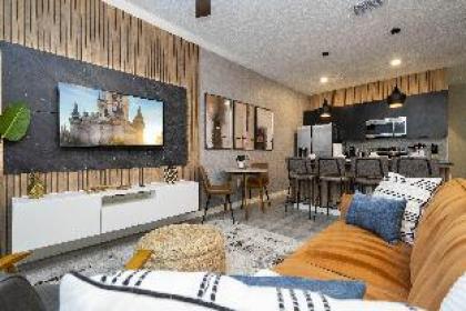 Amazing 3br Home near Disney - The Hub at Westside - image 7