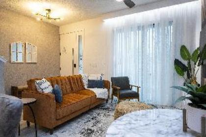Amazing 3br Home near Disney - The Hub at Westside - image 9