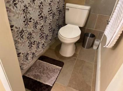 Condo near Orlando Airport - image 13
