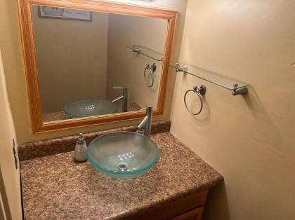 Condo near Orlando Airport - image 18