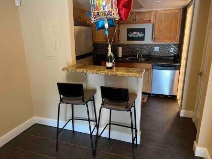 Condo near Orlando Airport - image 8