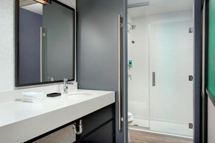 Aloft Orlando Lake Nona - image 13