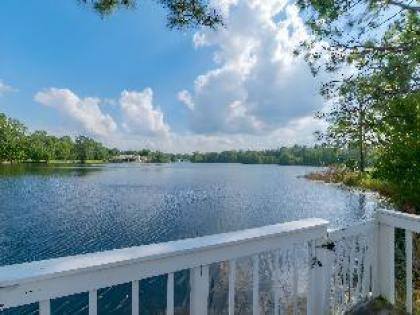 Reserve Relaxing 5 BR Pool Home Gated Lake View - image 17