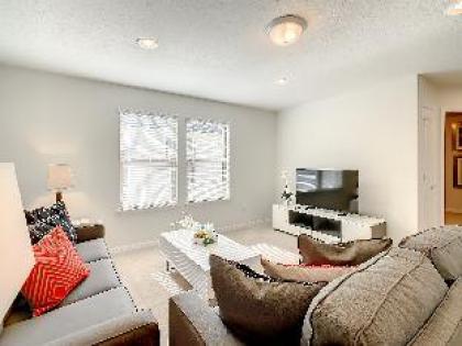 Relax and Unwind at Windsor at Westside - image 14