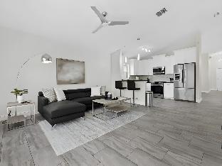 Baha Modern 4BD Pool Home Near Disney  World - image 4