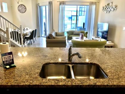 Captiva Family Resort Nice 5 Br Sleep 10  Pool - image 13