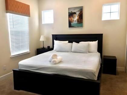 Captiva Family Resort Nice 5 Br Sleep 10  Pool - image 14