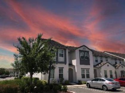 Captiva Family Resort Nice 5 Br Sleep 10  Pool - image 4