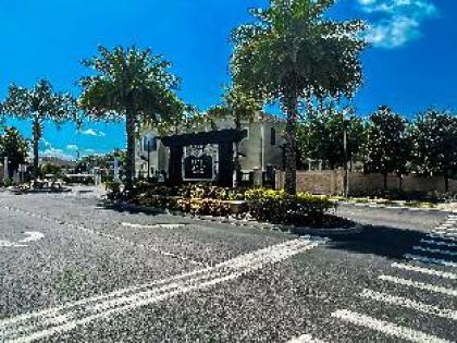 Star 3 Br Sleeps 6 Community Pool Close To Disney - image 12