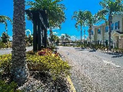 Star 3 Br Sleeps 6 Community Pool Close To Disney - image 20