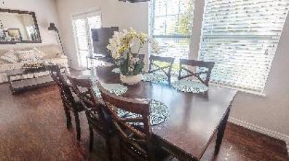 Star 3 Br Sleeps 6 Community Pool Close To Disney - image 5