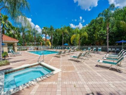 Crystal 3 BR TH Gated Resort 10 Minutes to Disney - image 13