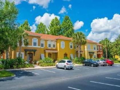 Crystal 3 BR TH Gated Resort 10 Minutes to Disney - image 2