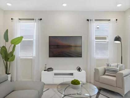 Opulence Modern 6BR Villa Near Disney Pool Gated - image 17