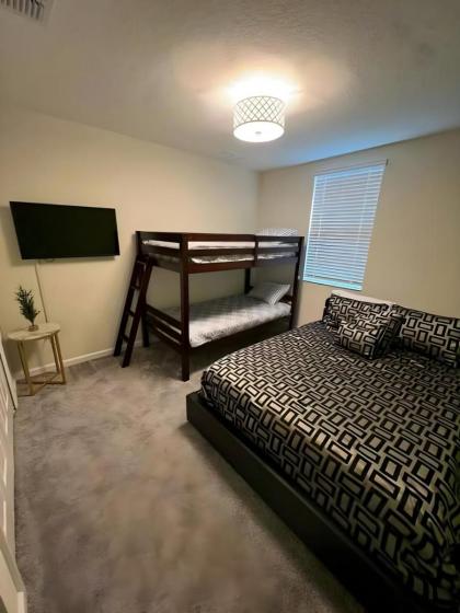 Ocean Lavish 2 BR on Golf Course Champions Gate - image 11
