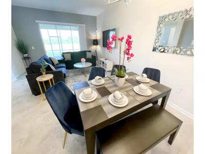 Ocean Lavish 2 BR on Golf Course Champions Gate - image 17