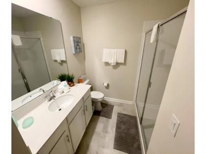 Ocean Lavish 2 BR on Golf Course Champions Gate - image 18