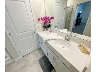 Ocean Lavish 2 BR on Golf Course Champions Gate - image 4