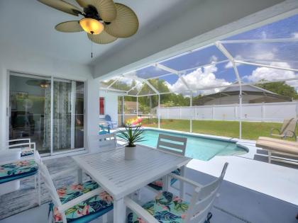 Cove Beautiful 4 Bedroom  with Pool for Family - image 15