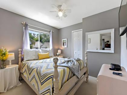 Cove Beautiful 4 Bedroom  with Pool for Family - image 4