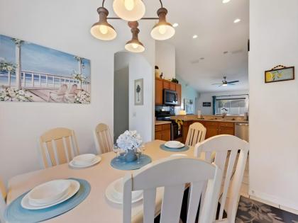 Cove Beautiful 4 Bedroom  with Pool for Family - image 7