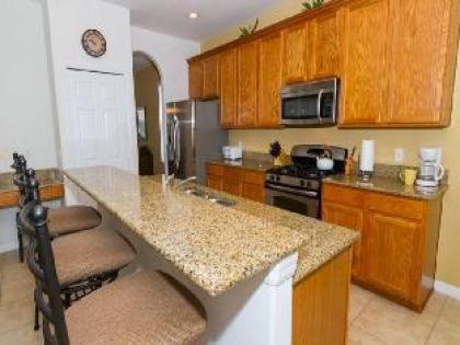 Viola Large 5BR Pool Home in Gated Resort - image 11