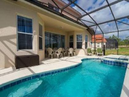 Viola Large 5BR Pool Home in Gated Resort - image 12