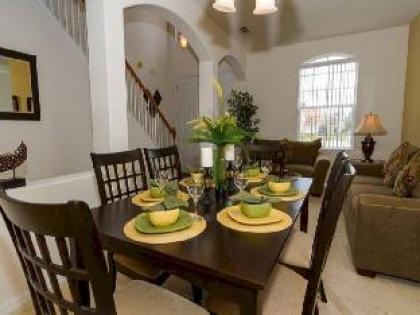 Viola Large 5BR Pool Home in Gated Resort - image 3