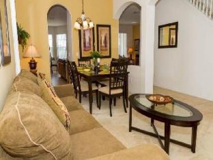 Viola Large 5BR Pool Home in Gated Resort - image 9